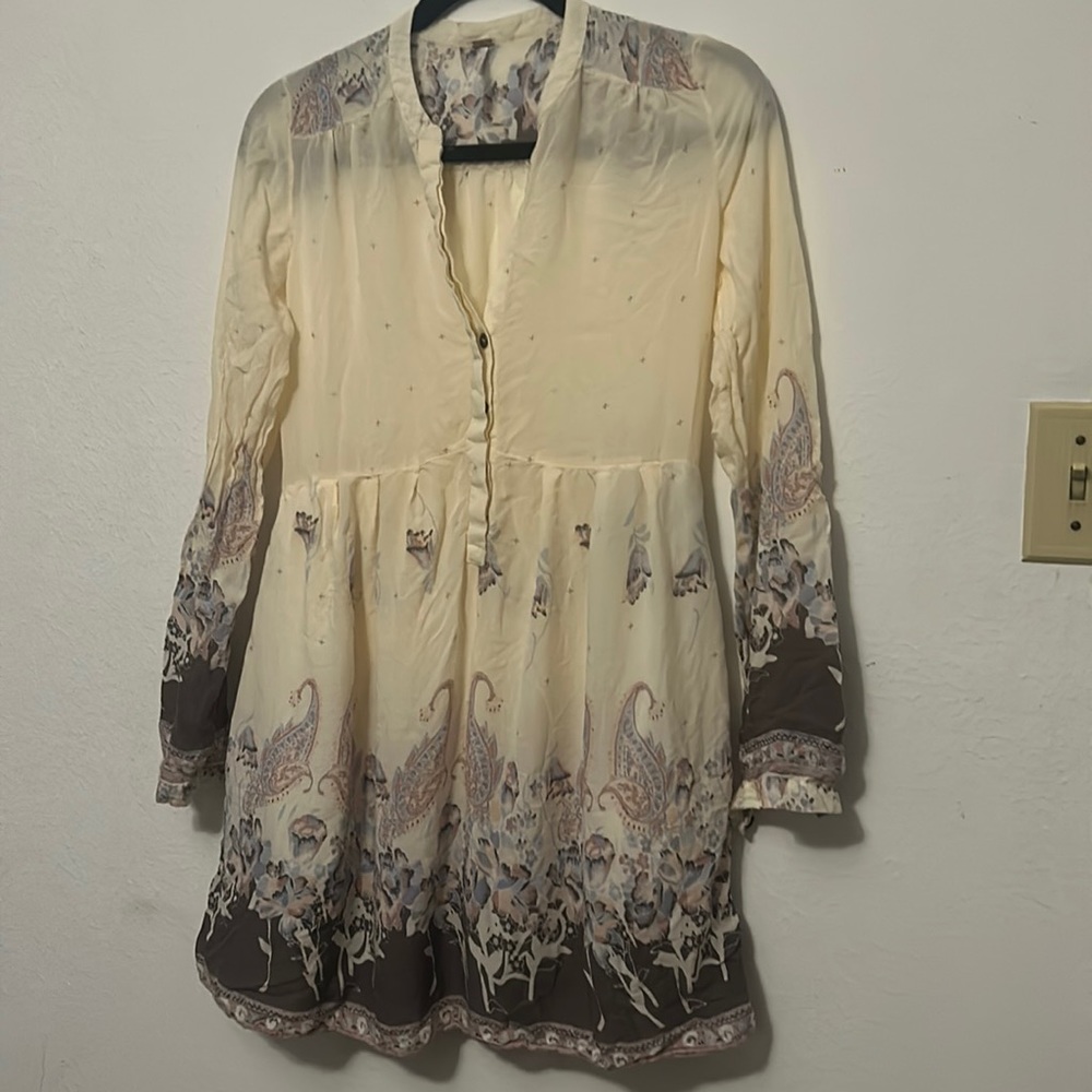 - *3 for $10* Free people xs purple floral dress